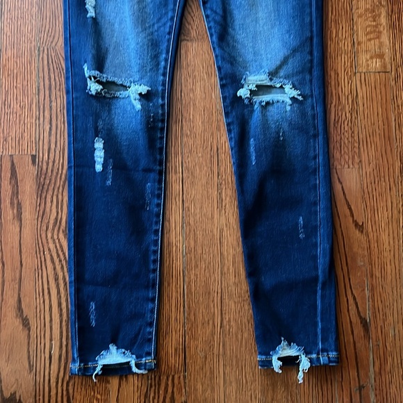 Kancan Kora Mid Rise Super Skinny jeans - Picture 6 of 9